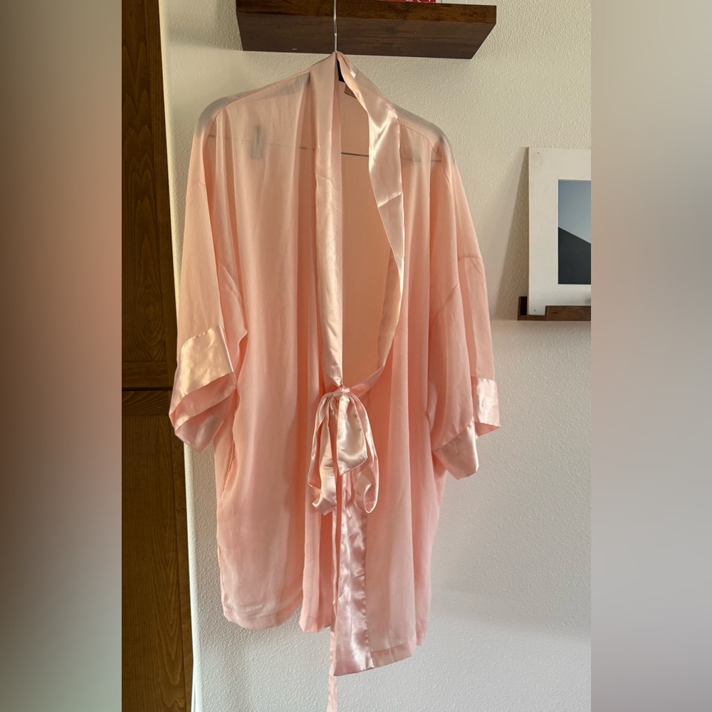 Victoria's Secret Gold Label Pink Satin Robe Intimates